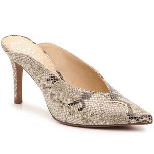 Vince Camuto Berodie Mule